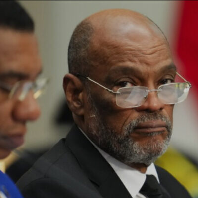 Renuncia primer ministro de Haití y se instala nuevo gobierno