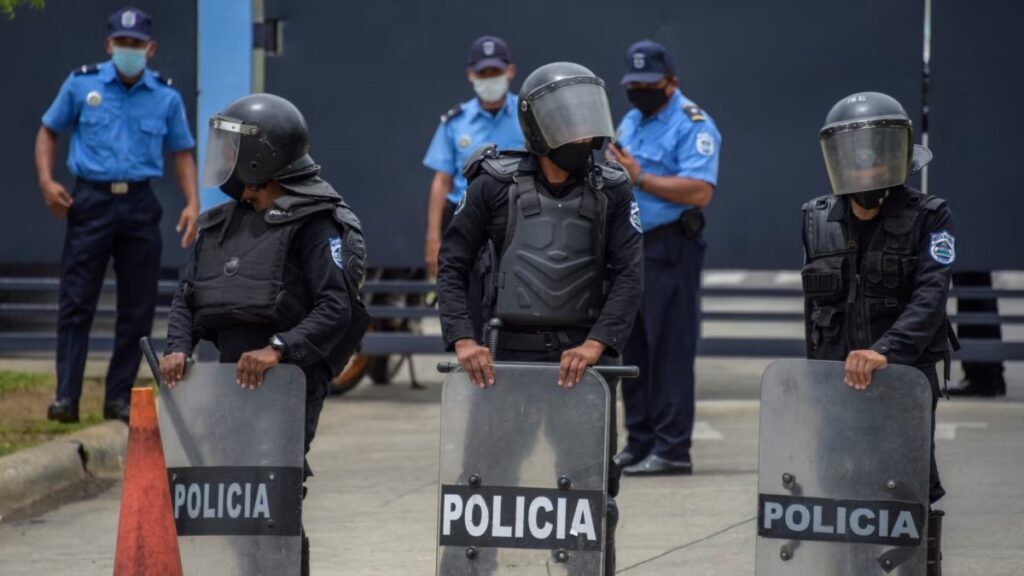 POLICIAS de la dictadura sandinista