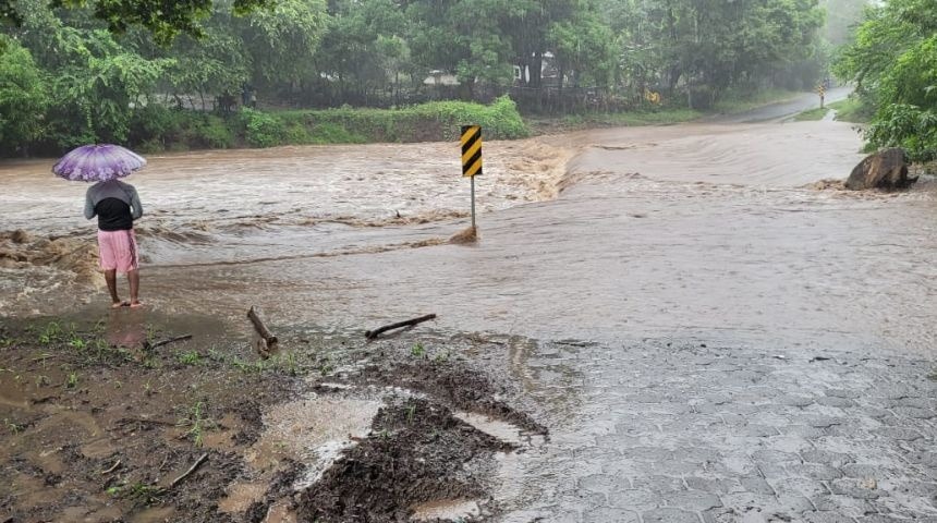 efectos de tormenta Sara en Nicaragua