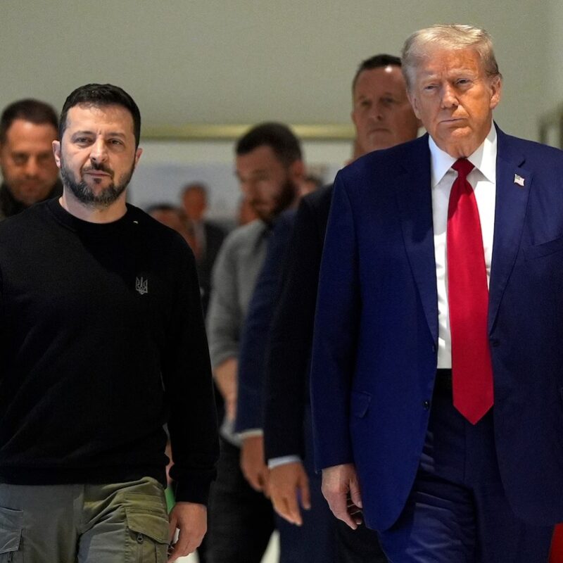Trump dice que la llamada con Zelenski para «alinear» a Rusia y Ucrania fue excelente